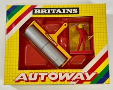 BRITAINS AUTOWAY HEAVY ROLLER