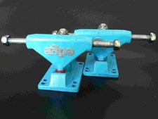 - edge - Vintage Alloy Skateboard Trucks Set PAIR Pastel Blue Complete 3" 149mm