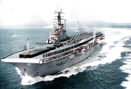Royal navy carrier hms albion - royal,