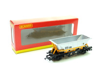 HORNBY R033 BR RAILFREIGHT MGR