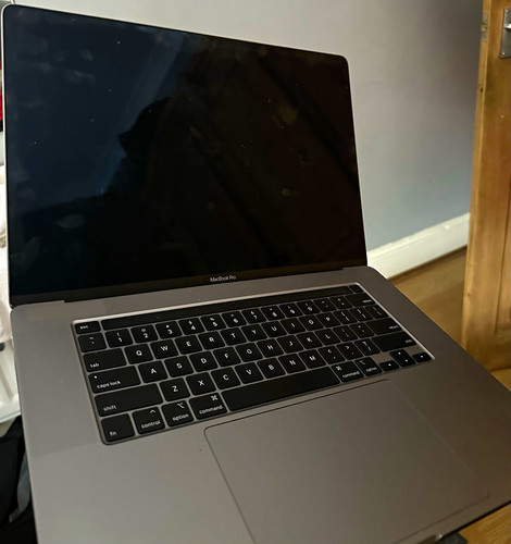 Apple macbook pro 16in 2019 - pro, i7