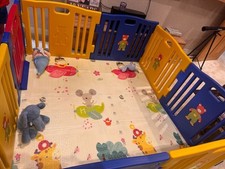 Used playpen - used,