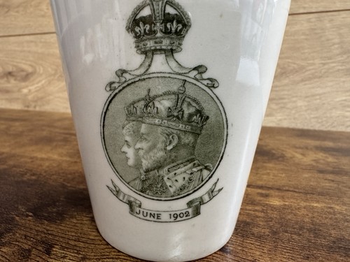 Antique 1902 royal doulton - antique,