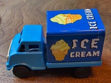 Vintage Takatoku (T.T.) Tin