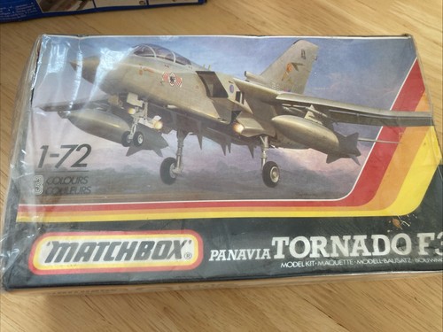 Matchbox pk130 panavia tornado - matchbox,