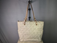 Michael Kors Jet Set Vanilla