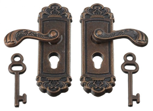 Dolls house bronze - 2, door