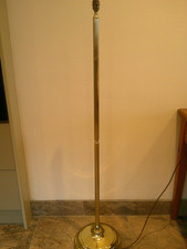 BRASS METAL STANDARD REEDED