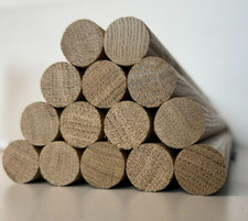 Oak Dowel 20mm Choose length