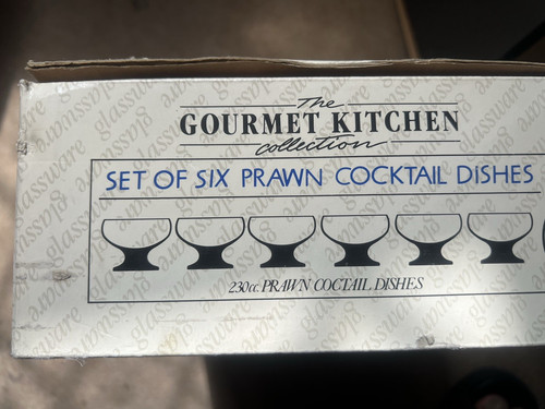 Rayware prawn cocktail - prawn, dishes