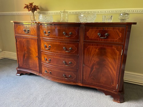 Curvaceous mahogany sideboard - mahogany,