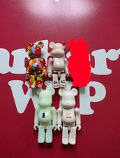 Bearbrick 100% Bundle x4