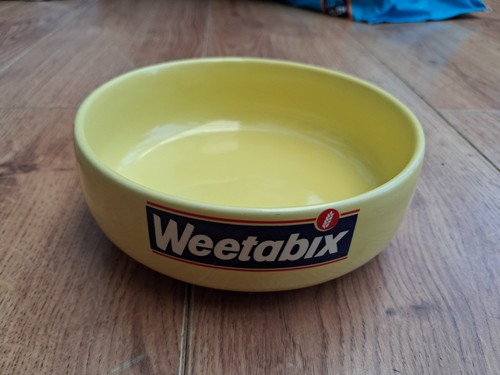 Vintage retro weetabix round - retro,