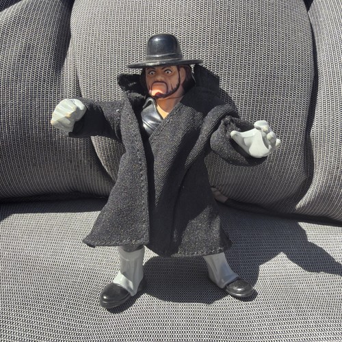 Wwf wwe hasbro the undertaker - wwf/wwe,