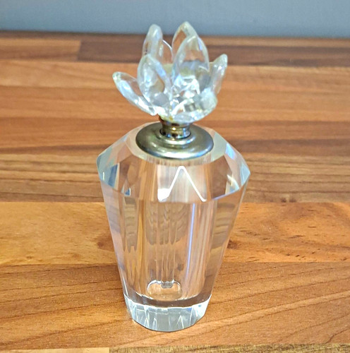 Clear faceted glass - clear,