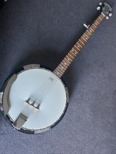 Stagg 5-string banjo with hard