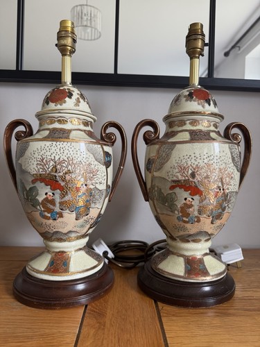 Pair japanese satsuma - japanese,