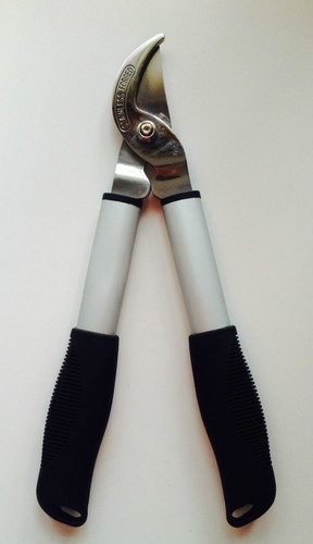 Garden power pruner - 15'',