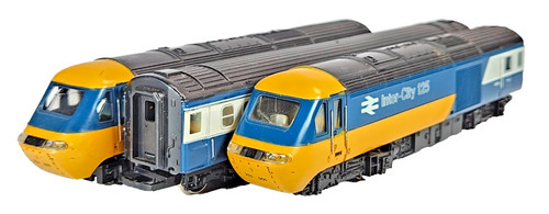 Hornby r332 gauge dmu - oo, 3-dmu