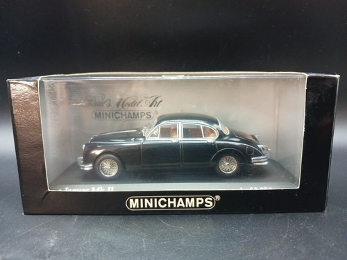 Minichamps 430 130604 jaguar - 430,