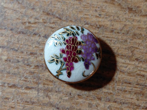 Antique satsuma button - satsuma,