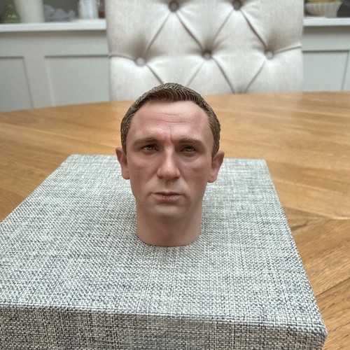 Scale daniel craig 007 - 1/6,