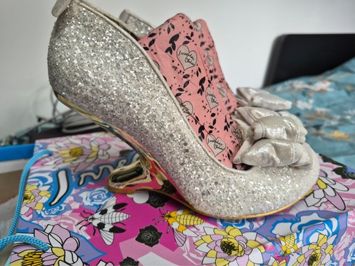 Beautiful irregular choice - irregular,