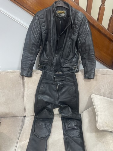 Vintage leather piece - vintage,