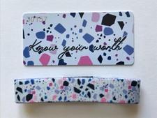 ZOX KNOW YOUR WORTH Medium -