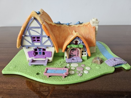 1995 snow white and the - snow,