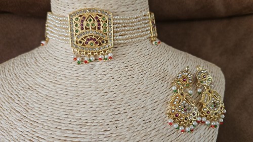 Indian jewellery set choker
