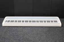 Korg B2 Digital Piano, White -