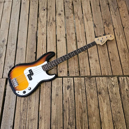 Bass guitar fender squier - fender, p