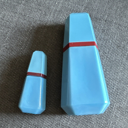 Vintage lou perfume - 2x,
