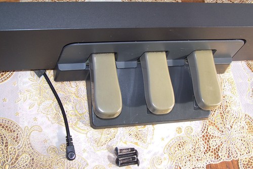 Yamaha pedal board - 3-pedal,