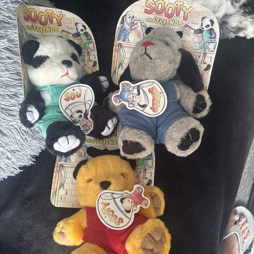 Rare vintage sooty - rare, sweep