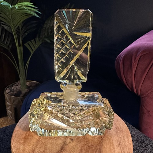 Vintage art deco style yellow - art,