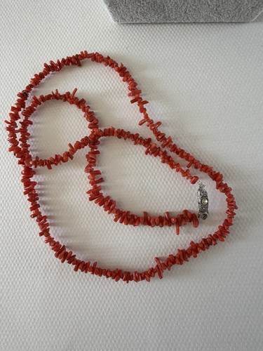 Vintage coral chip beaded - vintage,