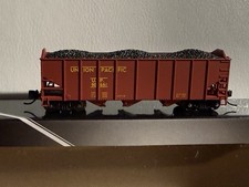 BLI 3654 in N Scale 3-bay