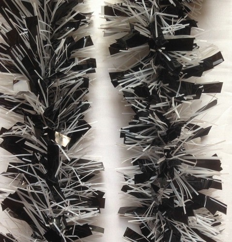 White black tinsel - 1,