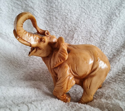 African elephant resin - african, h
