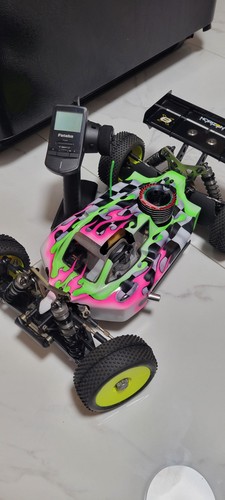 Losi 8ight 0 buggy - losi,