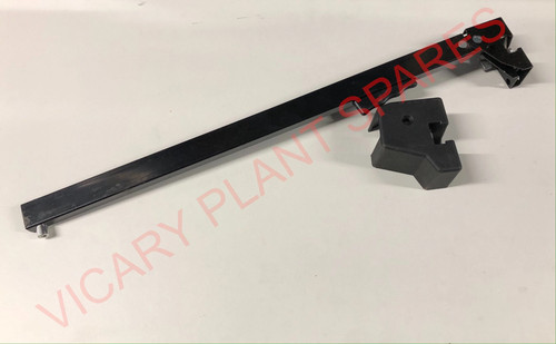 Door handle catch - door, lh