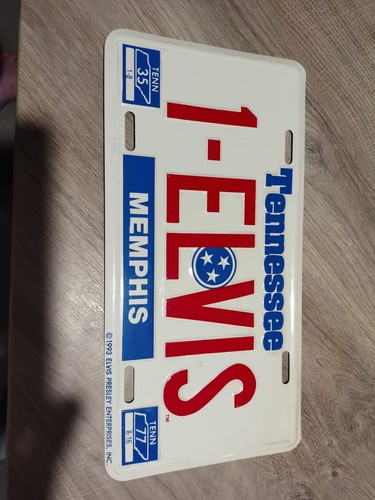 Elvis presley metal car - elvis,