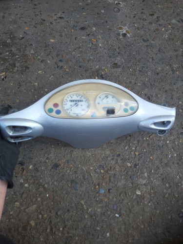 Vespa et4 cluster with panel - cluster,