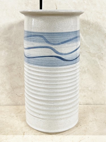 Vintage studio pottery art - pottery,