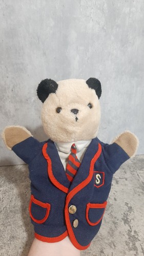 Sooty cousin scampi hand - cousin,