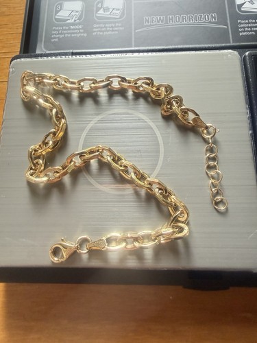 Saudi yellow gold - gold, carat