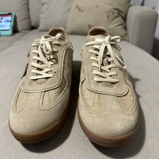 Loyalti Kyle Low Top Trainers