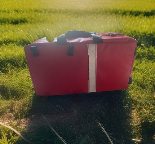 Red response bag - red,